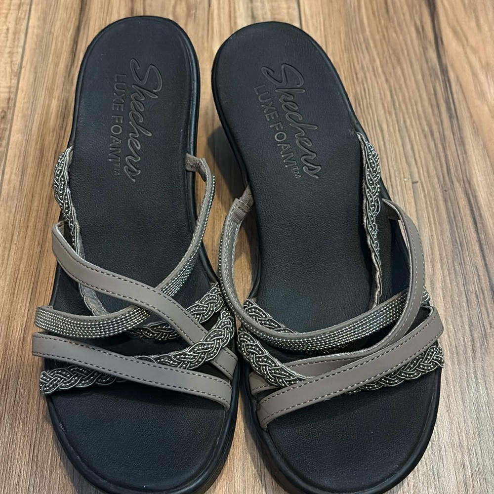 Skechers Women's Taupe Braided-Strap Slide Sandals Size 9